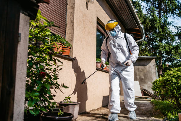Best Commercial Pest Control Services  in North Brooksville, FL